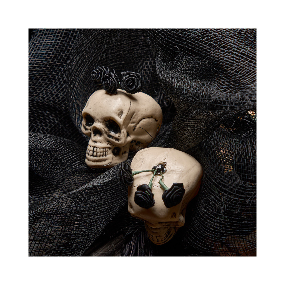 Fascinator Las Gemelas skulls detail