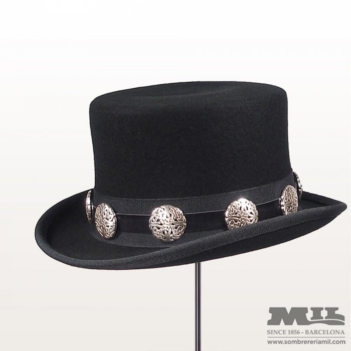 slash top hat slash top hat