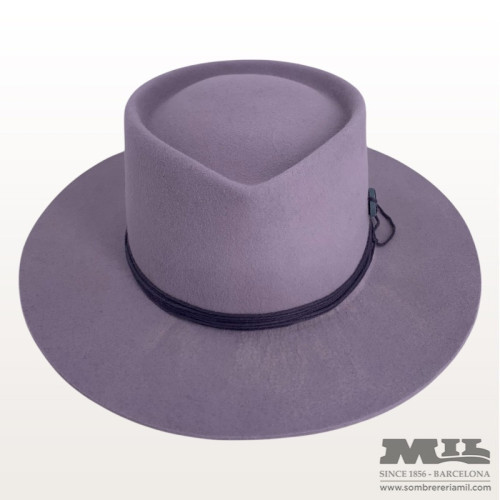 Hat 08001 by Mil